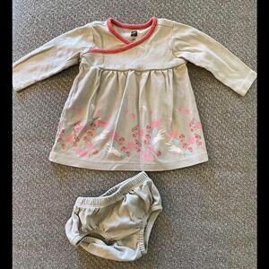 Girls 3-6 month dress and diaper cover